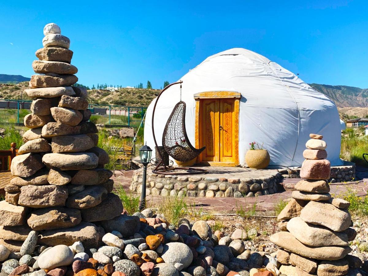 Ak-Tengir Yurt Resort Tossor Eksteriør bilde