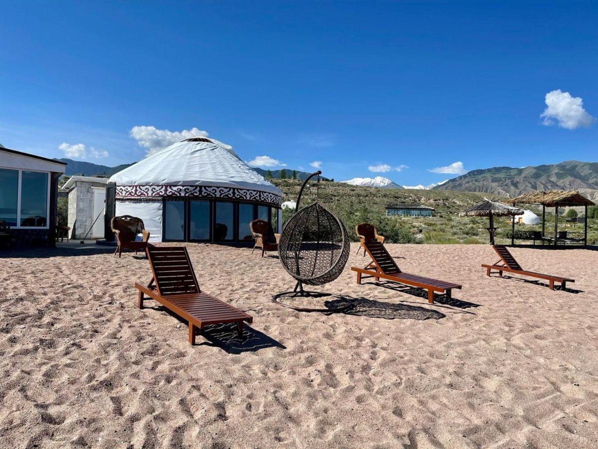 Ak-Tengir Yurt Resort Tossor Eksteriør bilde